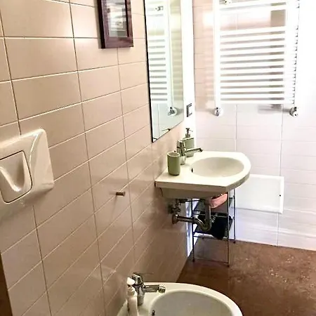 Il Bellino Di Lulu 4*